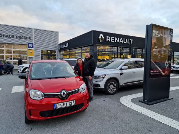 Renault Twingo E-Tech für Familie Bobb
